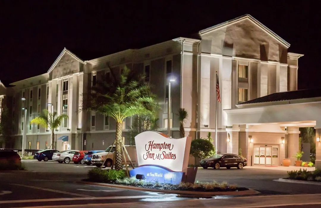 Hampton Inn & Suites Orlando Near Seaworld-1