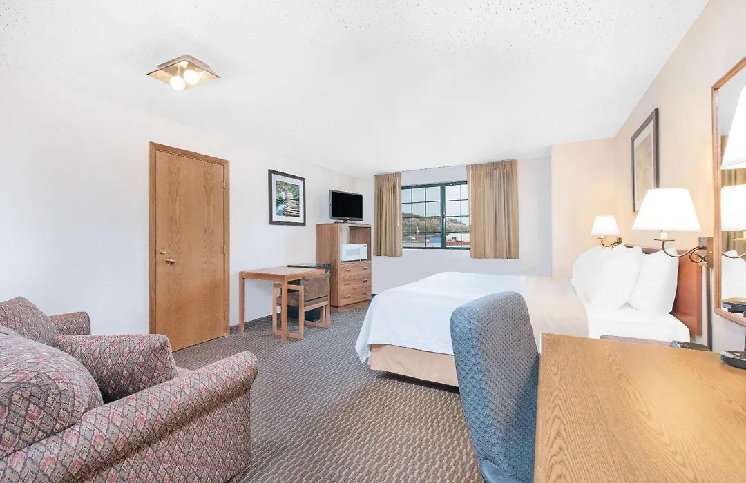 Days Inn By Wyndham West Rapid City-1