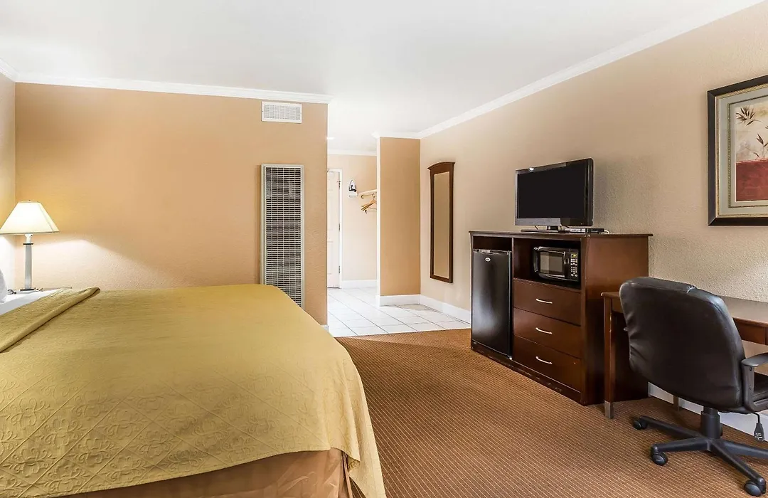 Quality Inn Near Hearst Castle-1