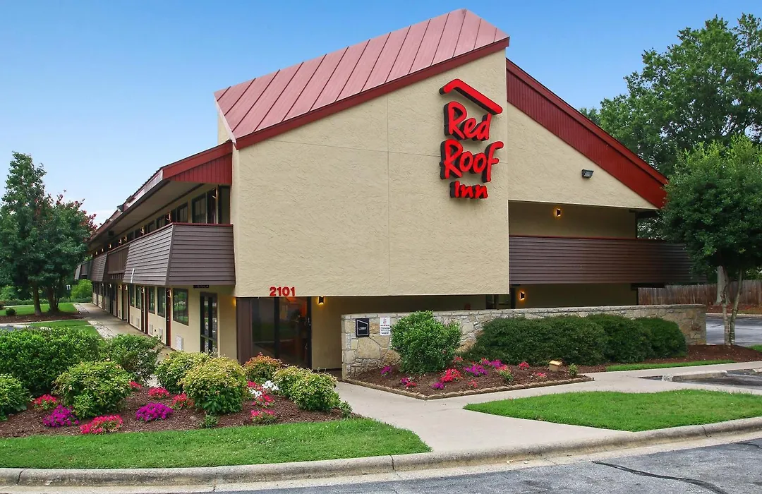 Red Roof Inn Greensboro Coliseum-1