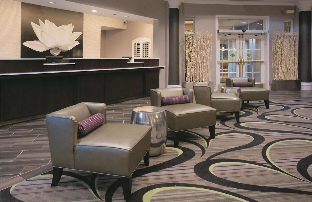 La Quinta Inn & Suites By Wyndham Mesa Superstition Springs-1
