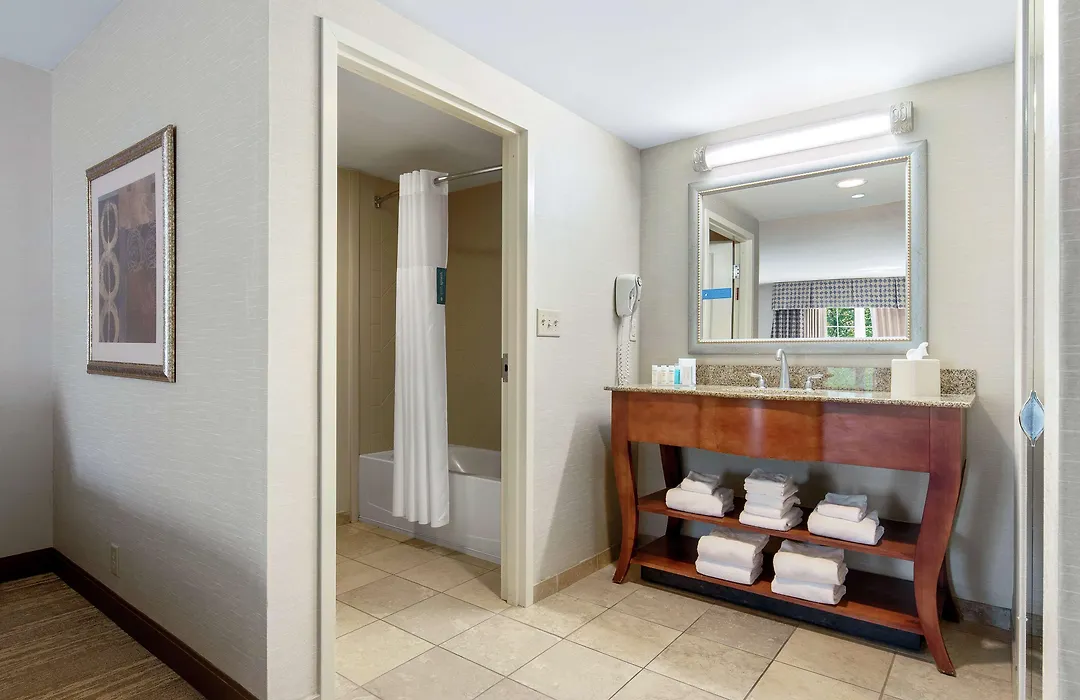 Hampton Inn & Suites North Conway-1