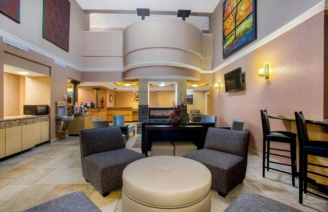 La Quinta By Wyndham Springfield South-1