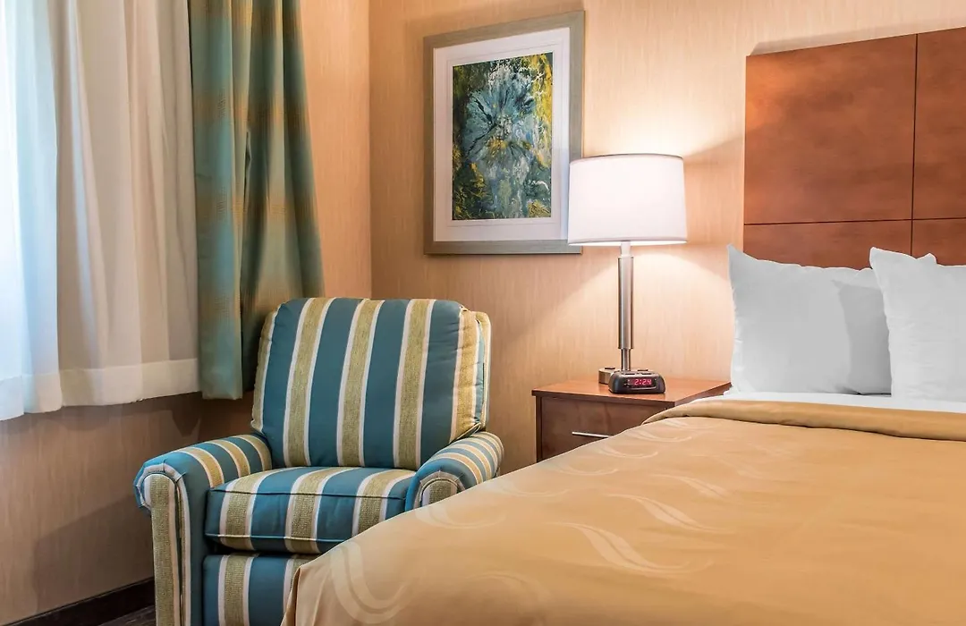 Quality Inn Bedford-1