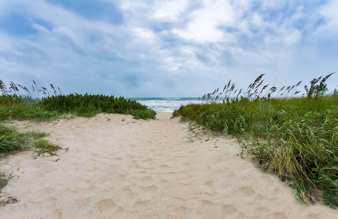 Days Inn By Wyndham Kill Devil Hills Oceanfront - Wilbur-1