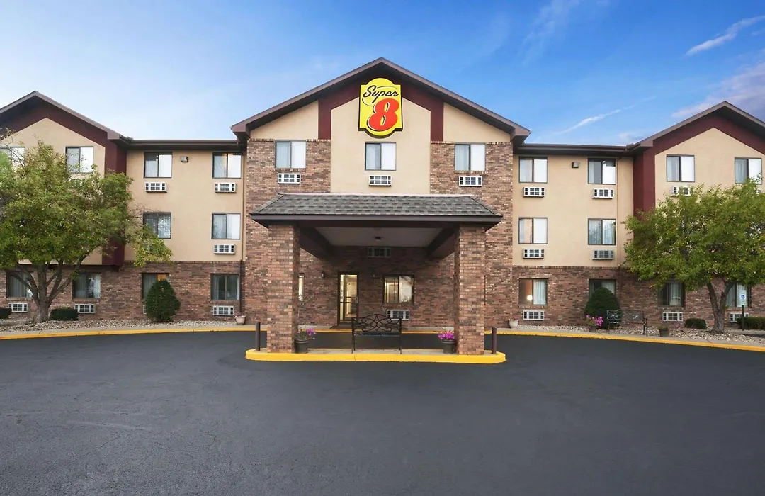 Super 8 By Wyndham Peoria-1