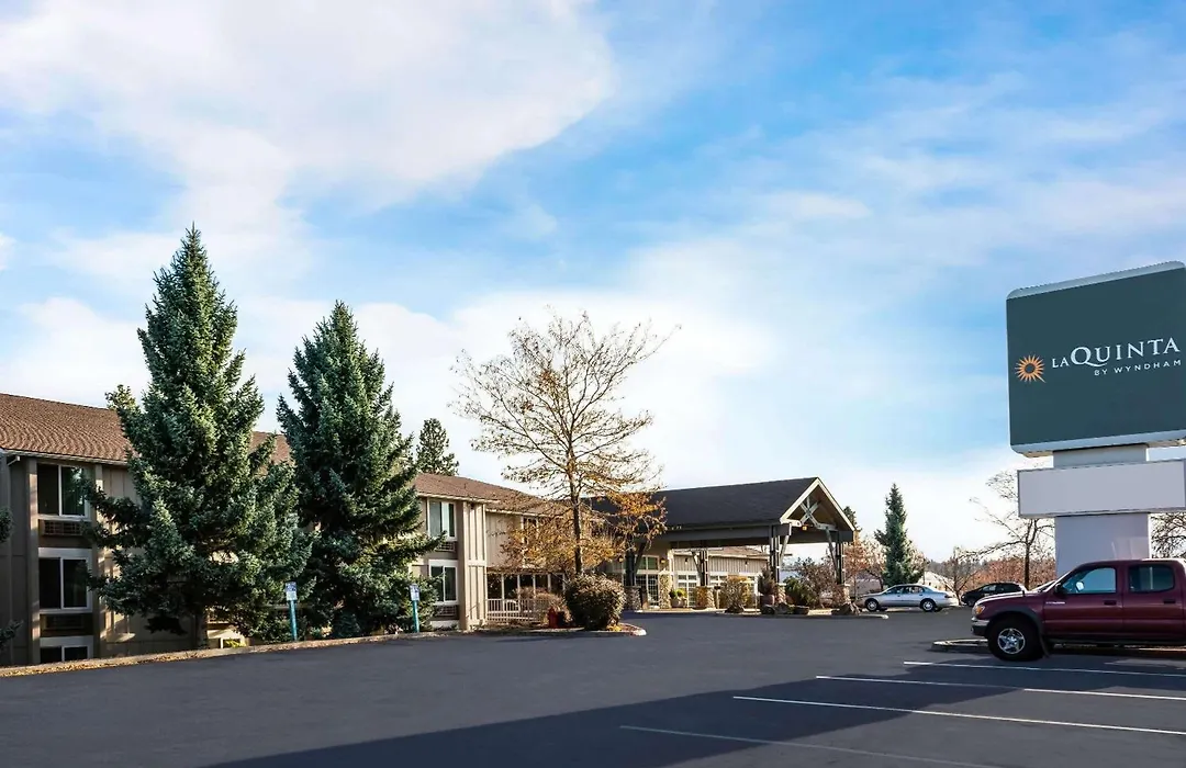 La Quinta Inn By Wyndham Bend-1