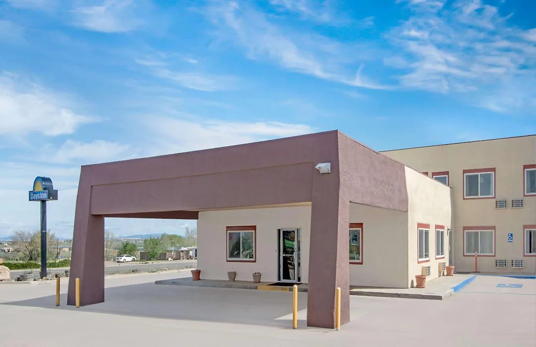Days Inn By Wyndham Taos-1