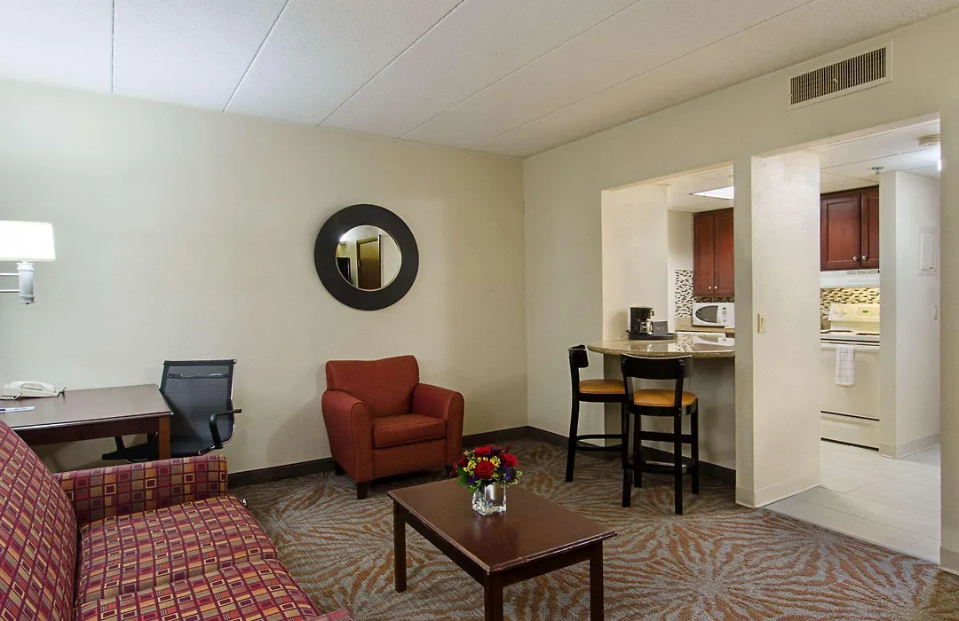 Quality Inn & Suites Worcester-1