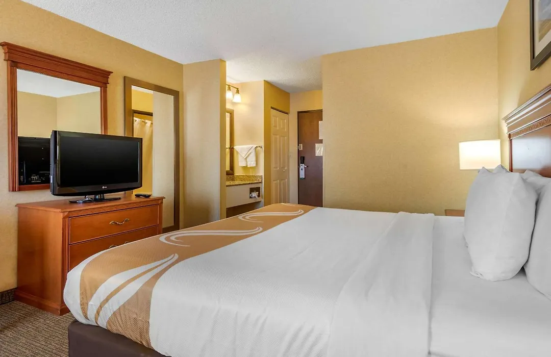 Quality Inn Pueblo North-1