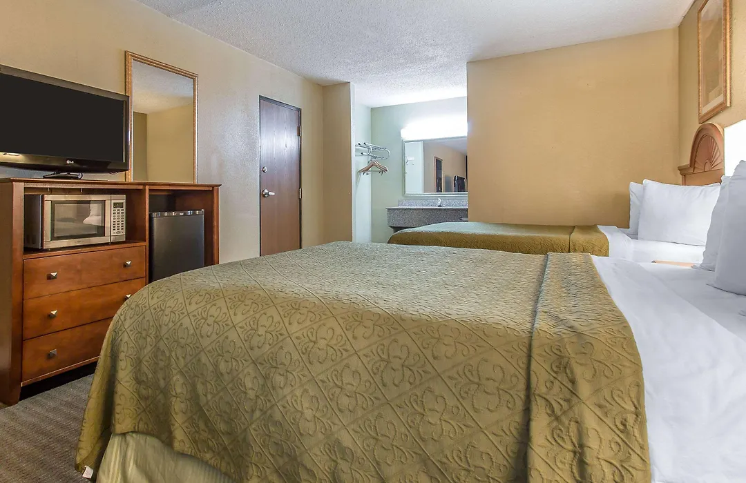 Quality Inn Lawton-1