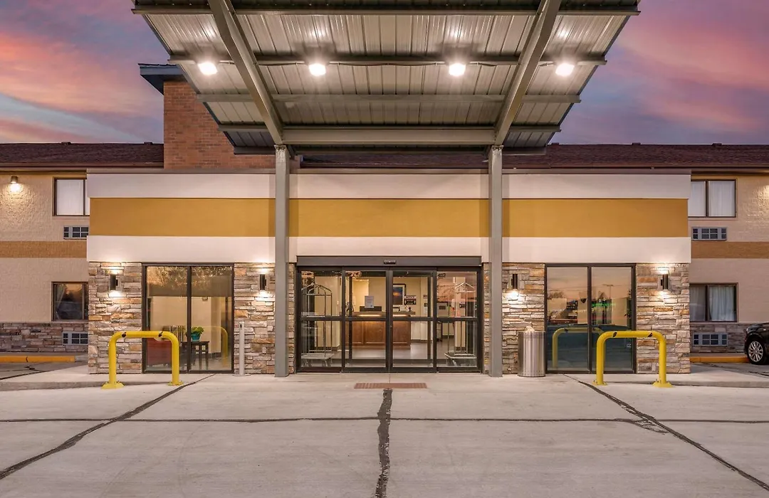 Comfort Inn Near Kokomo Speedway-1