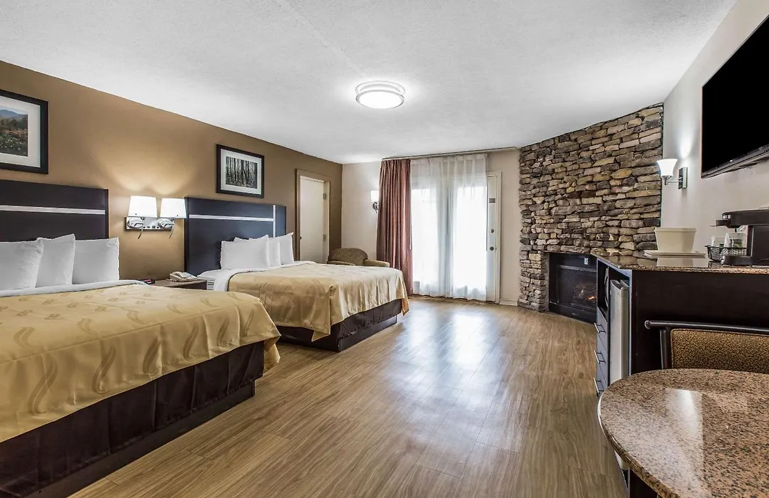 Quality Inn & Suites Gatlinburg North-1