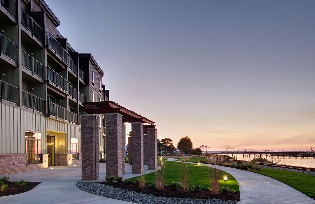 Hampton Inn & Suites Astoria-1