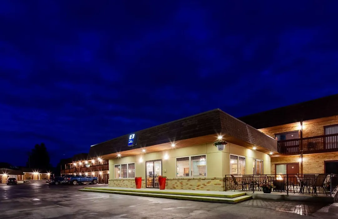 Best Western Buffalo Ridge Inn Near Mt Rushmore-1