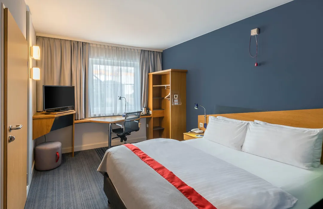 Holiday Inn Express Cologne Troisdorf By Ihg-1