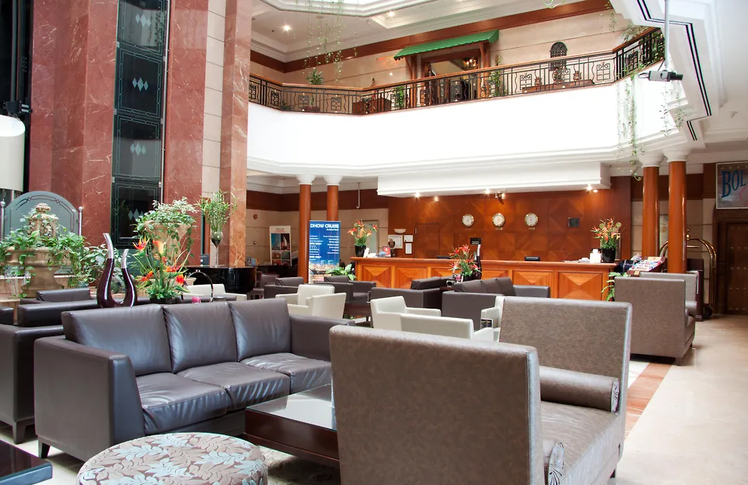 Regent Palace Hotel-1