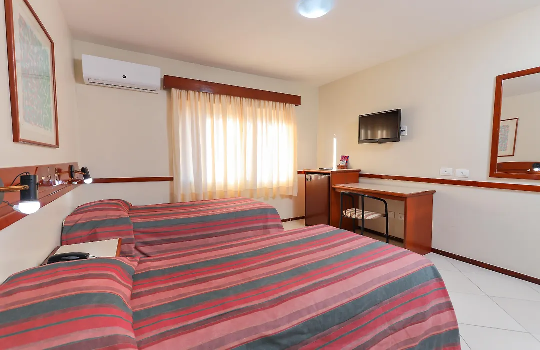 Hotel Suárez Campo Bom-1