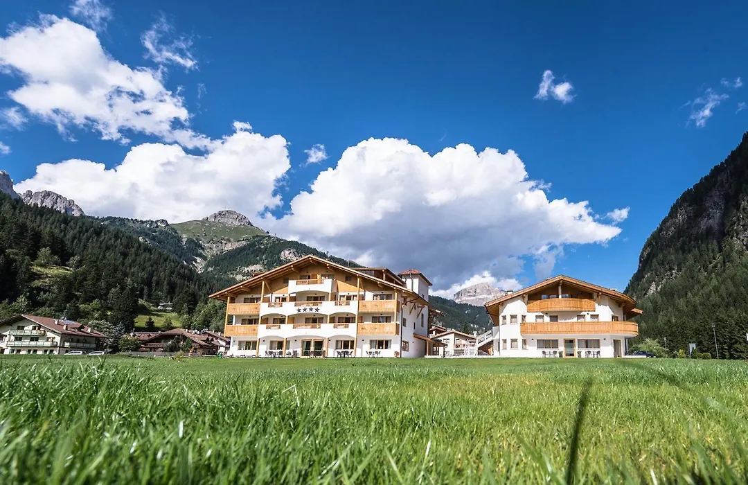 Golden Park Resort-1