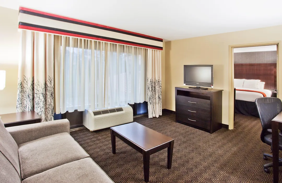 Holiday Inn Express Hotel & Suites Atlanta-Cumming By Ihg-1