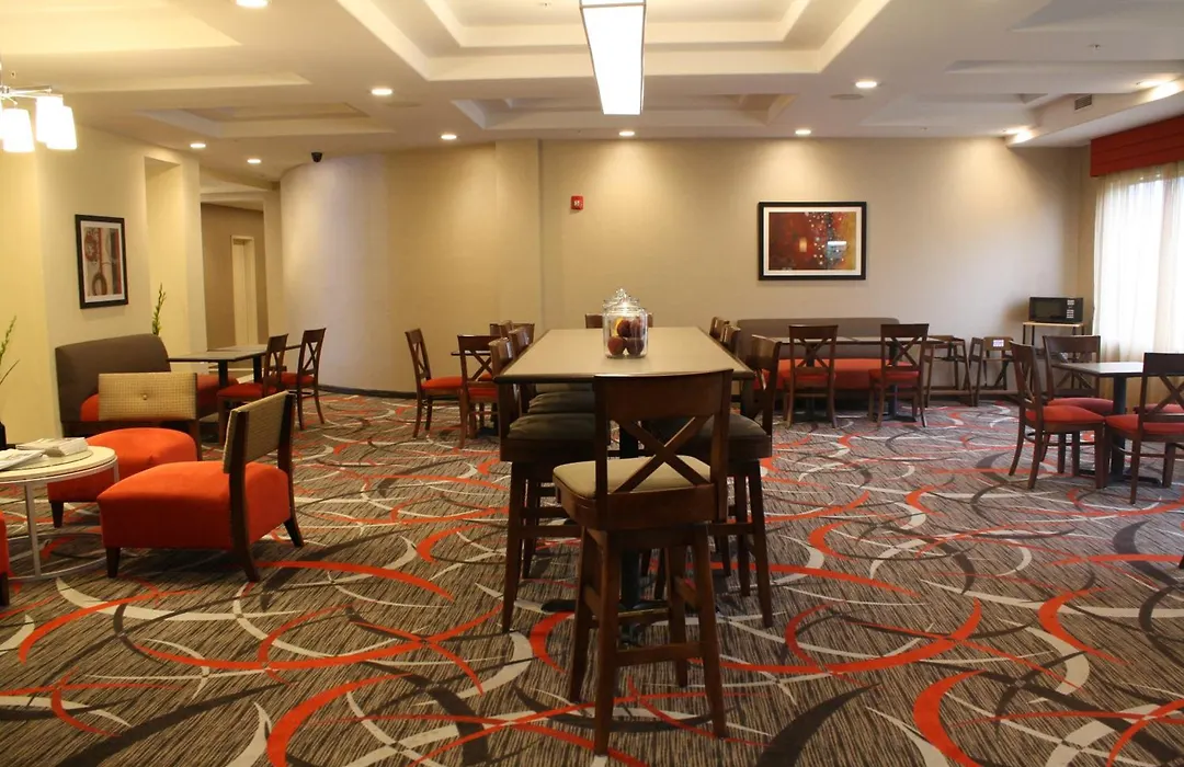 Holiday Inn Express And Suites - Bradford By Ihg-1