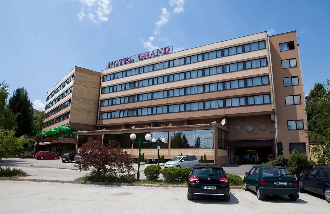 Hotel Grand-1