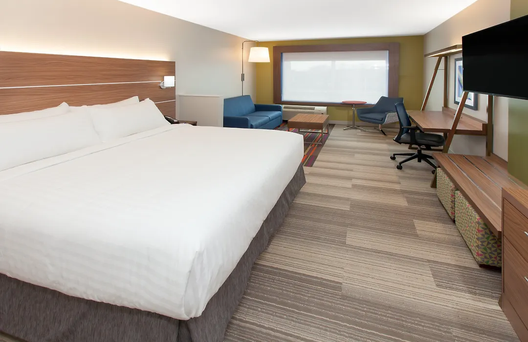 Holiday Inn Express & Suites - Sterling Heights-Detroit Area By Ihg-1