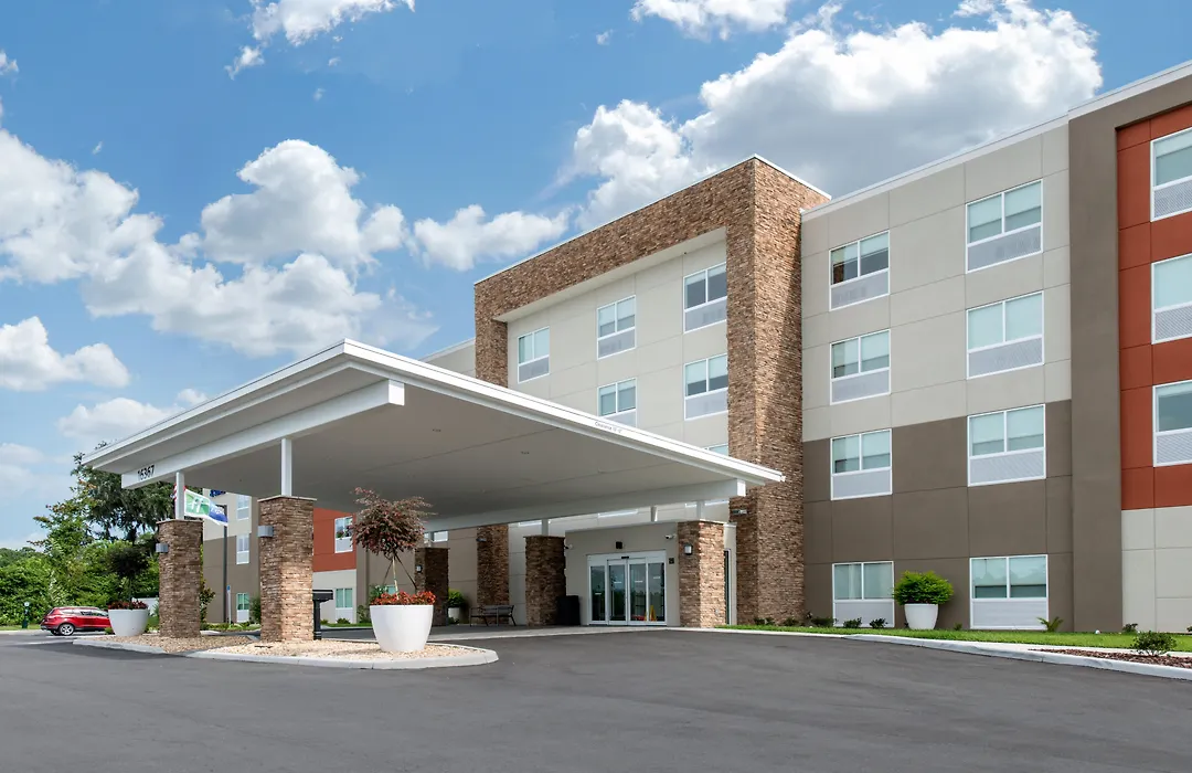 Holiday Inn Express & Suites - Ruskin By Ihg-1