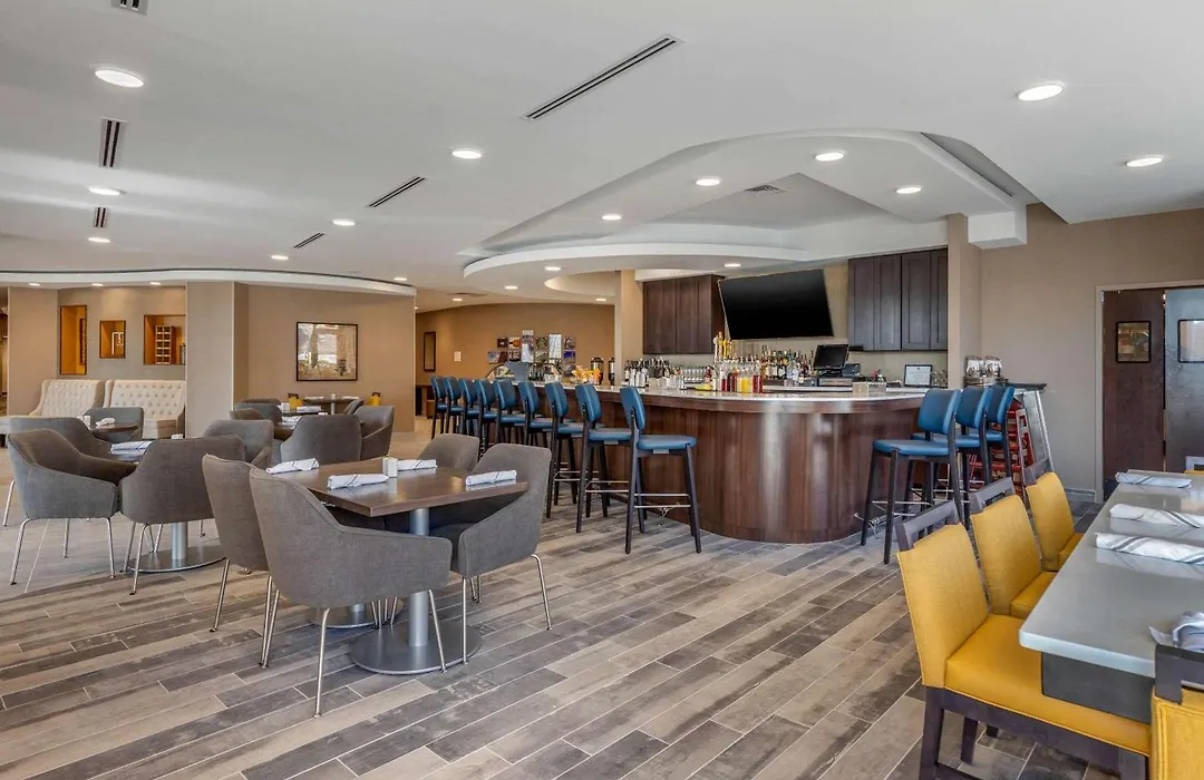 Cambria Hotel West Orange-1