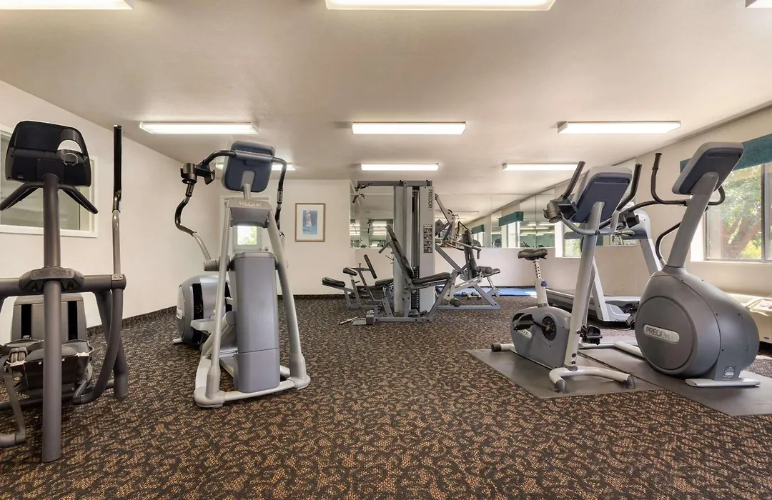 Travelodge By Wyndham Marysville-1