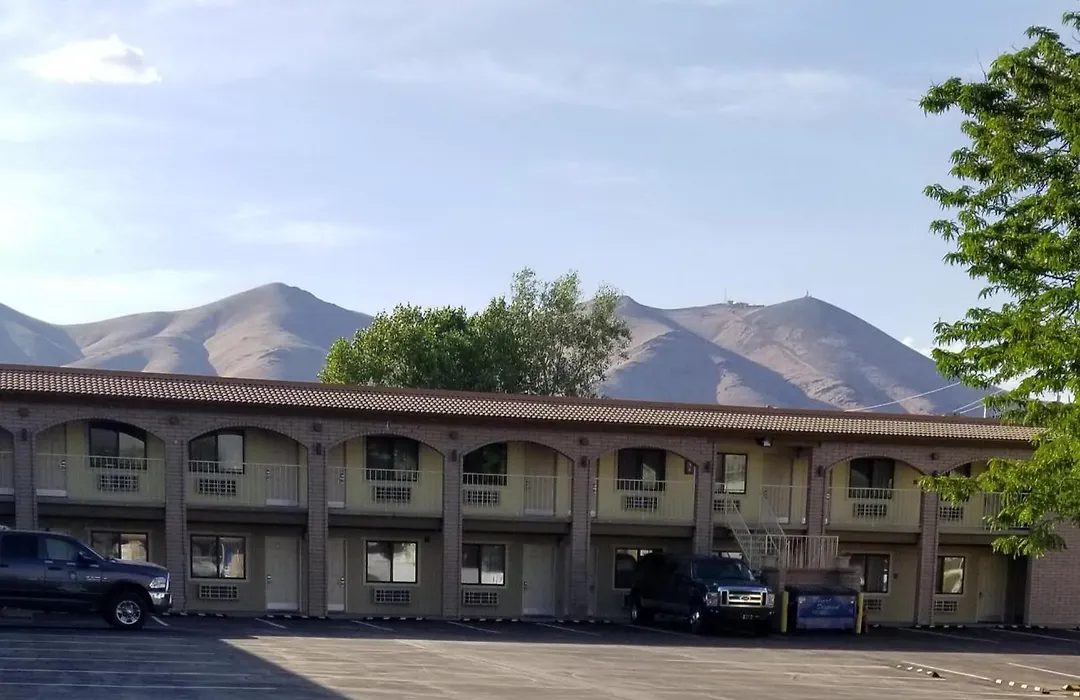 Days Inn By Wyndham Winnemucca-1