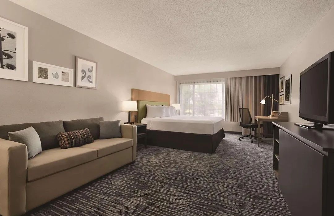 Country Inn & Suites By Radisson, Detroit Lakes-1