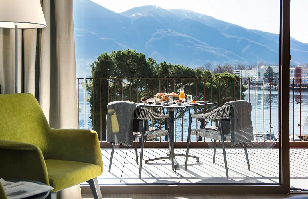 Hotel Lago Maggiore - Welcome!-1