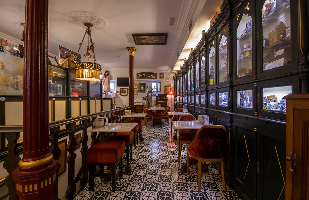 Hotel Monumento Pazo de Orbán-1