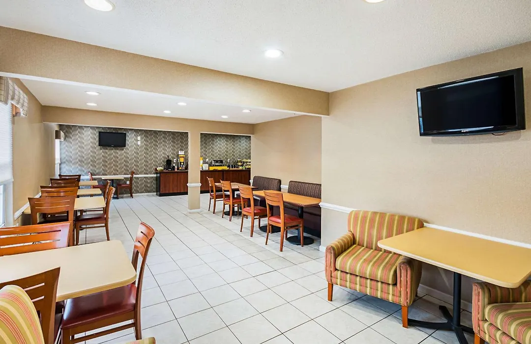 Quality Inn Fairmont-1