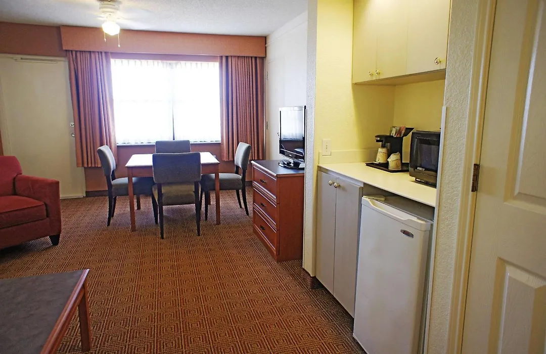 La Quinta By Wyndham Coral Springs University Dr-1