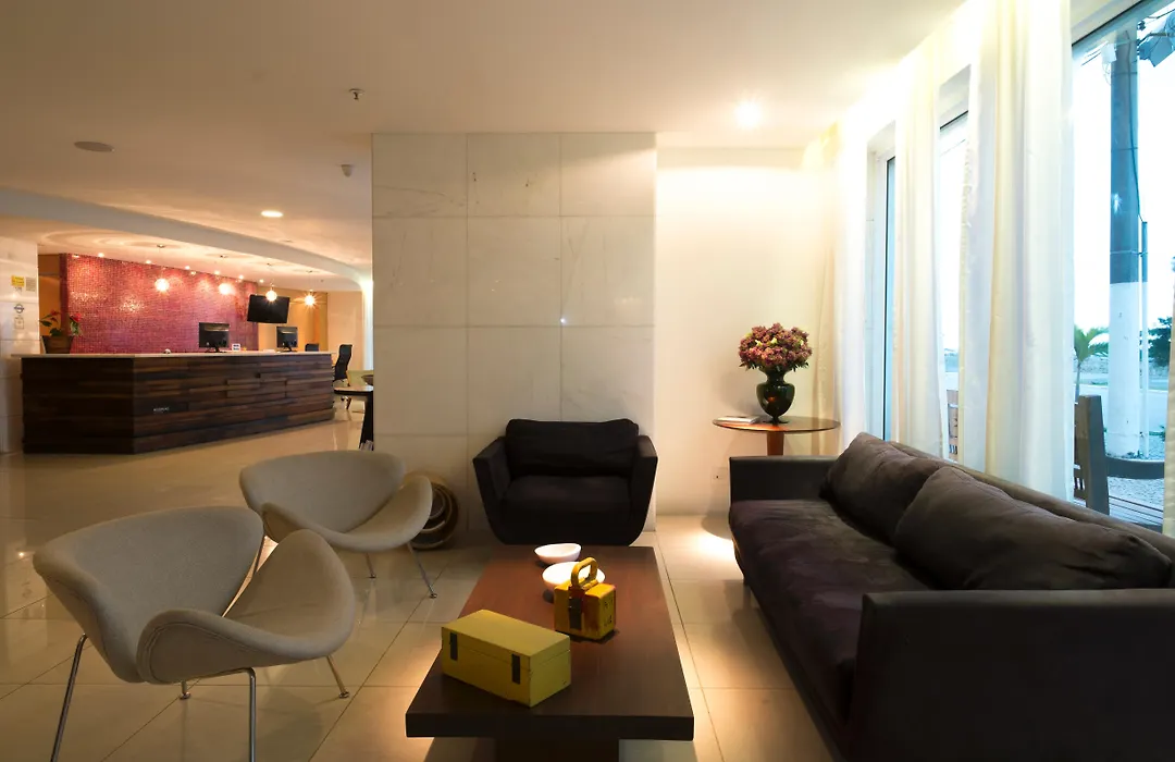 Golden Tulip Macae-1