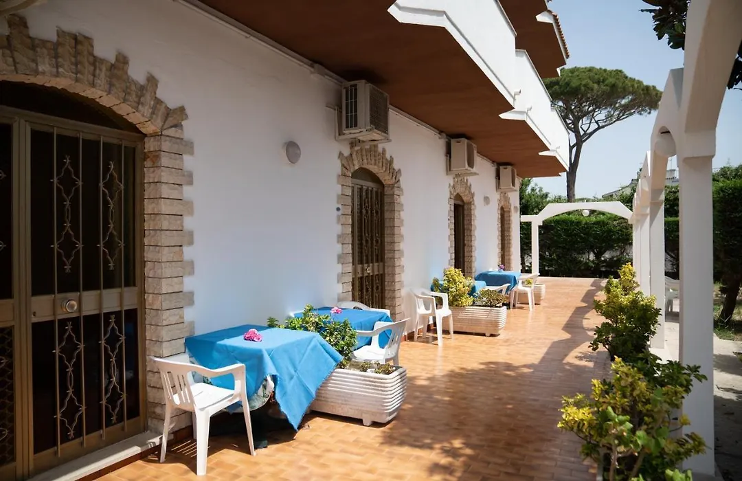 Hotel Vittoria-1