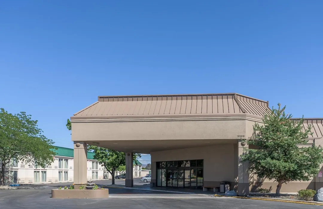 Ramada By Wyndham Boise-1