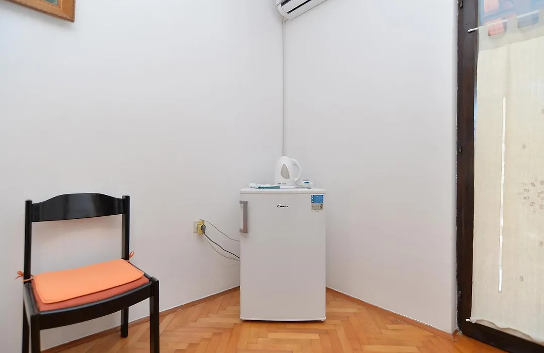 Rooms Veli Vrh 2208-1