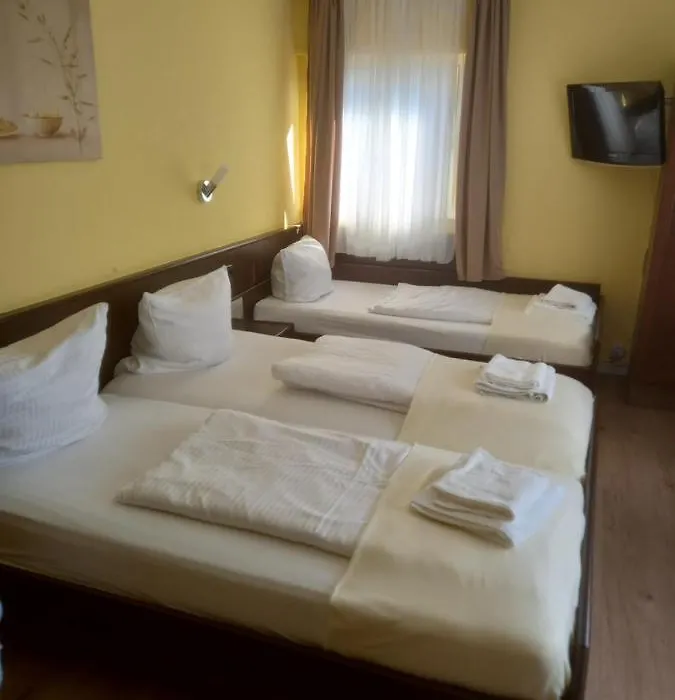 Hotel Wiesbadener Hof-1