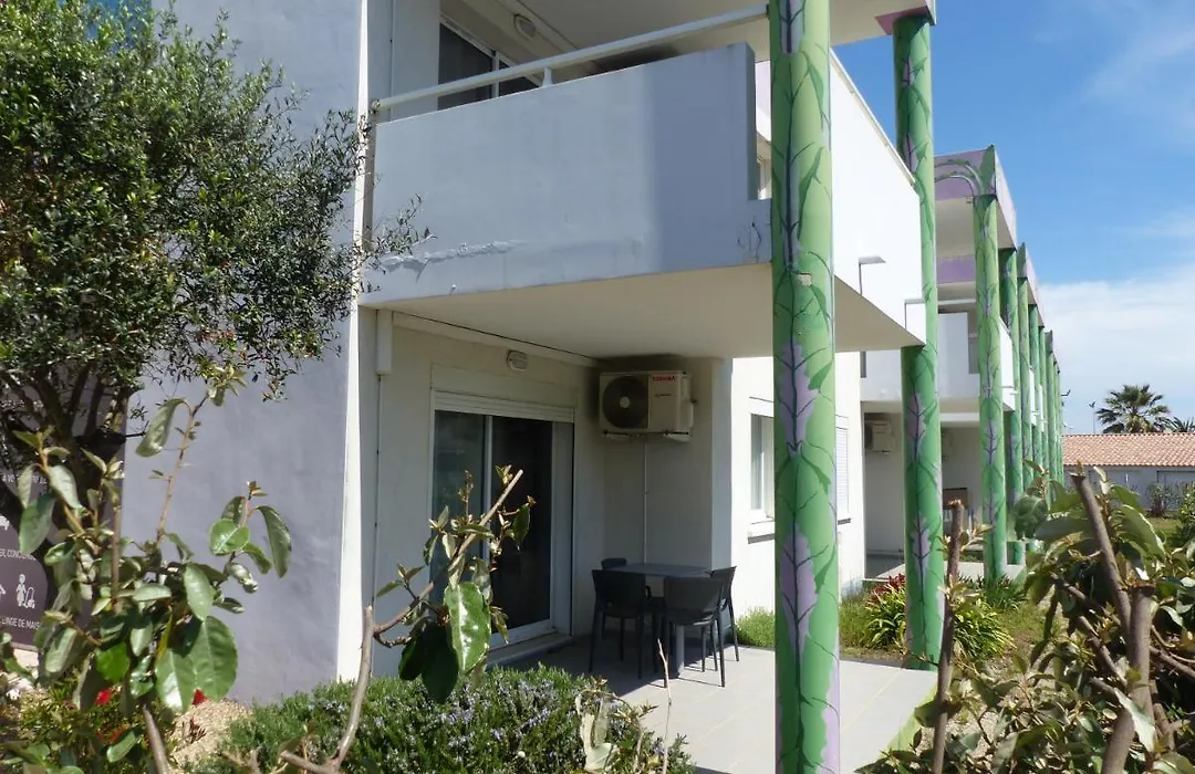 Le Jardin de Babylone réservé aux couples uniquement-1