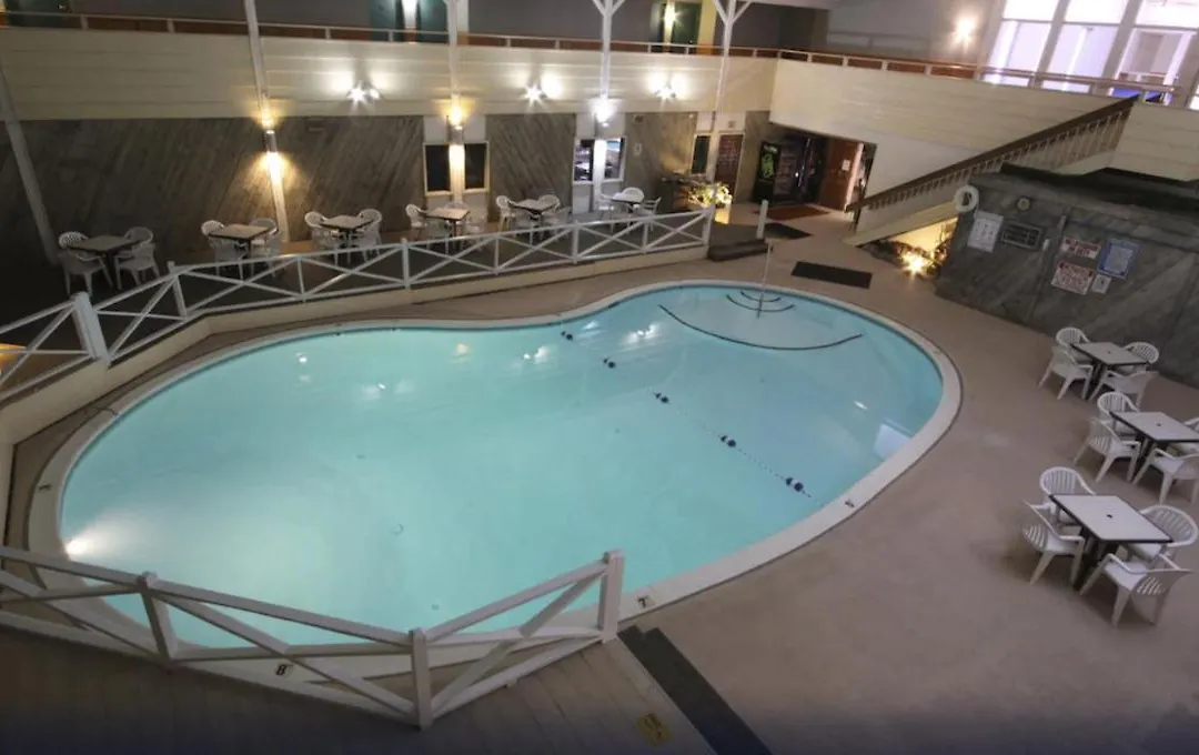 Yellowstonepark Inn&Suites-1