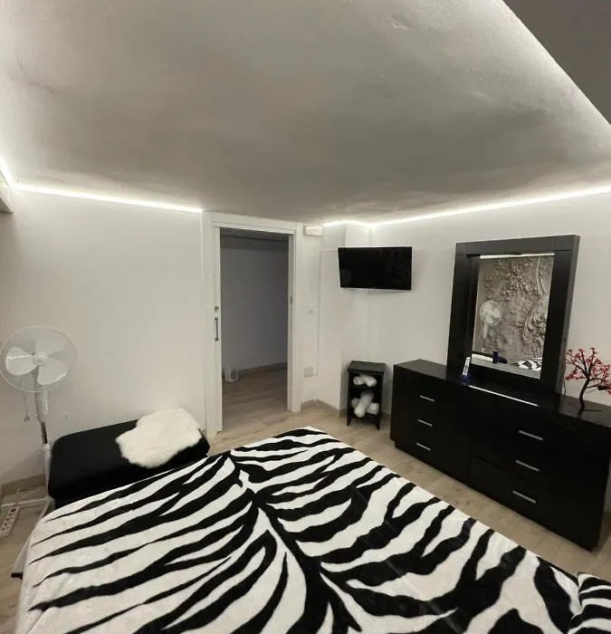 Luxury Spar-1