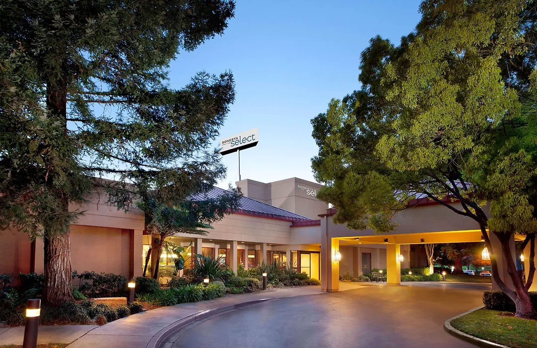 Sonesta Select San Jose Airport-1
