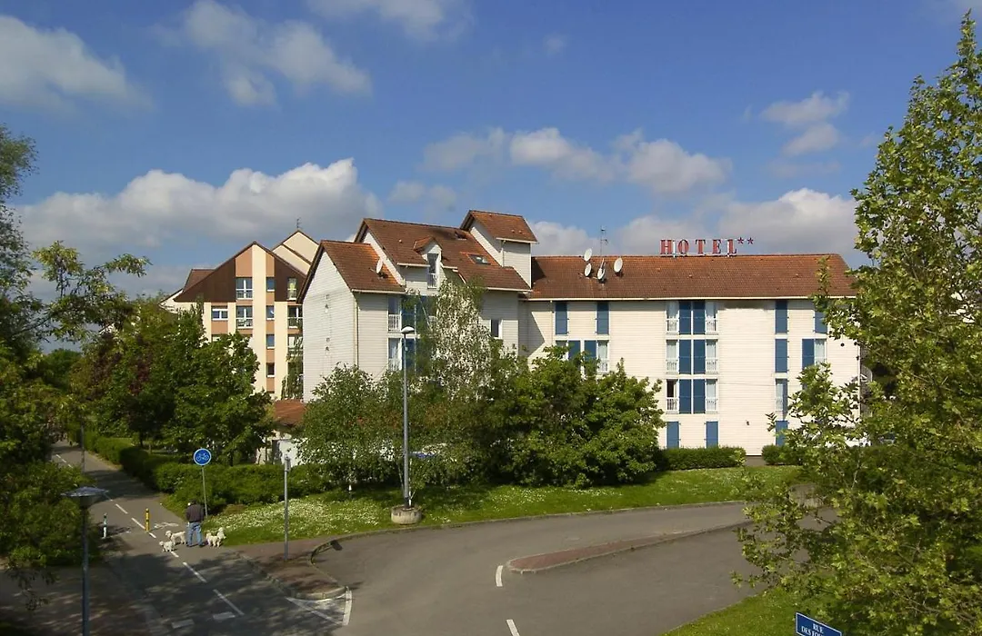 Hotel Strasbourg - Montagne Verte & Restaurant Louisiane-1