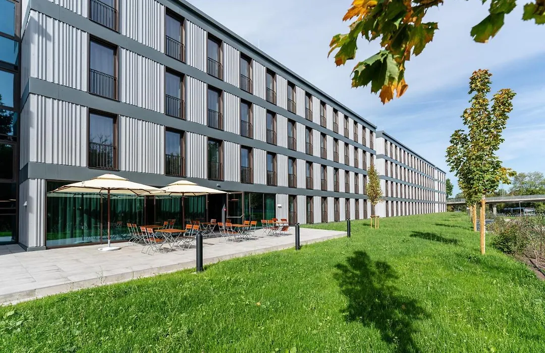 Freshsuites & Bar-1