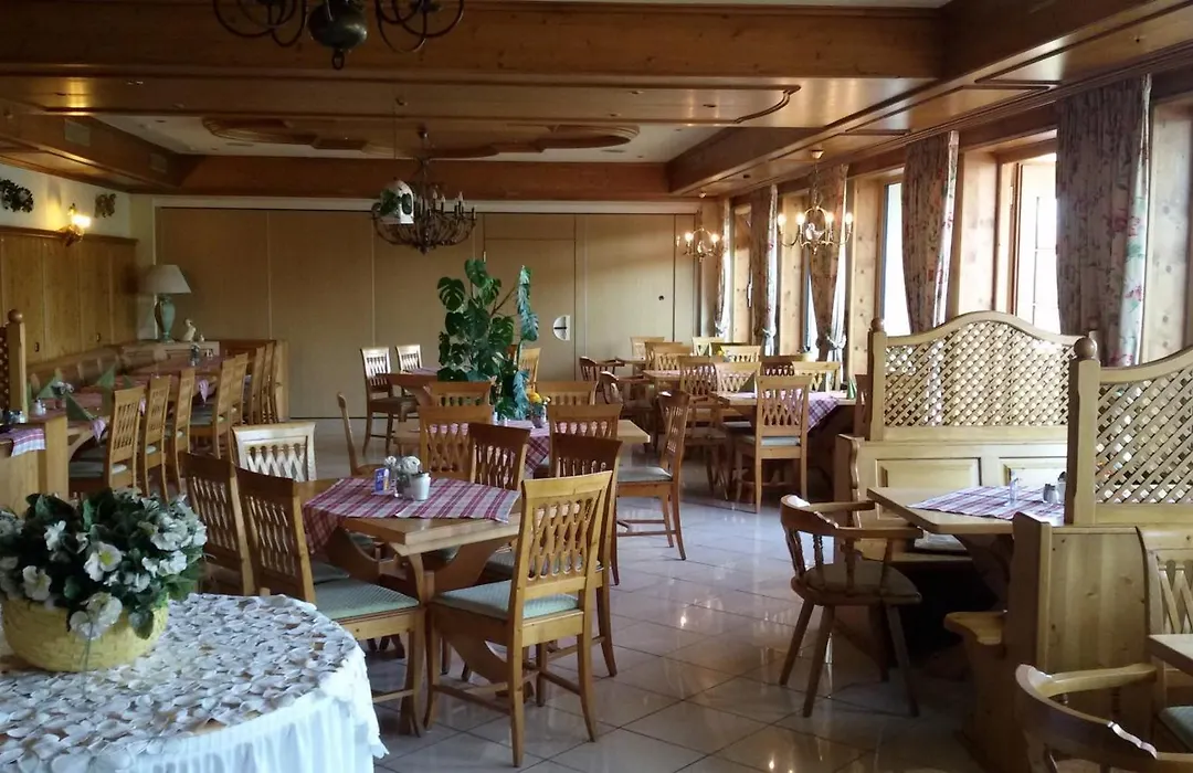 Hotel Schlossgarten-1