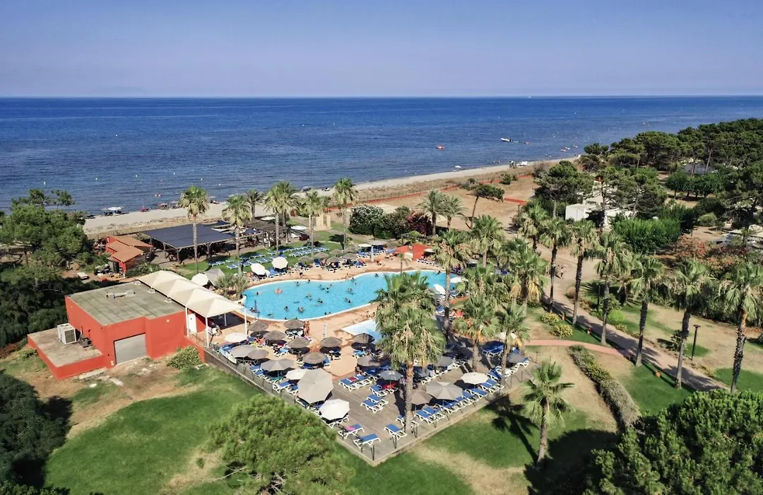 Belambra Clubs Residence Borgo - Pineto-1