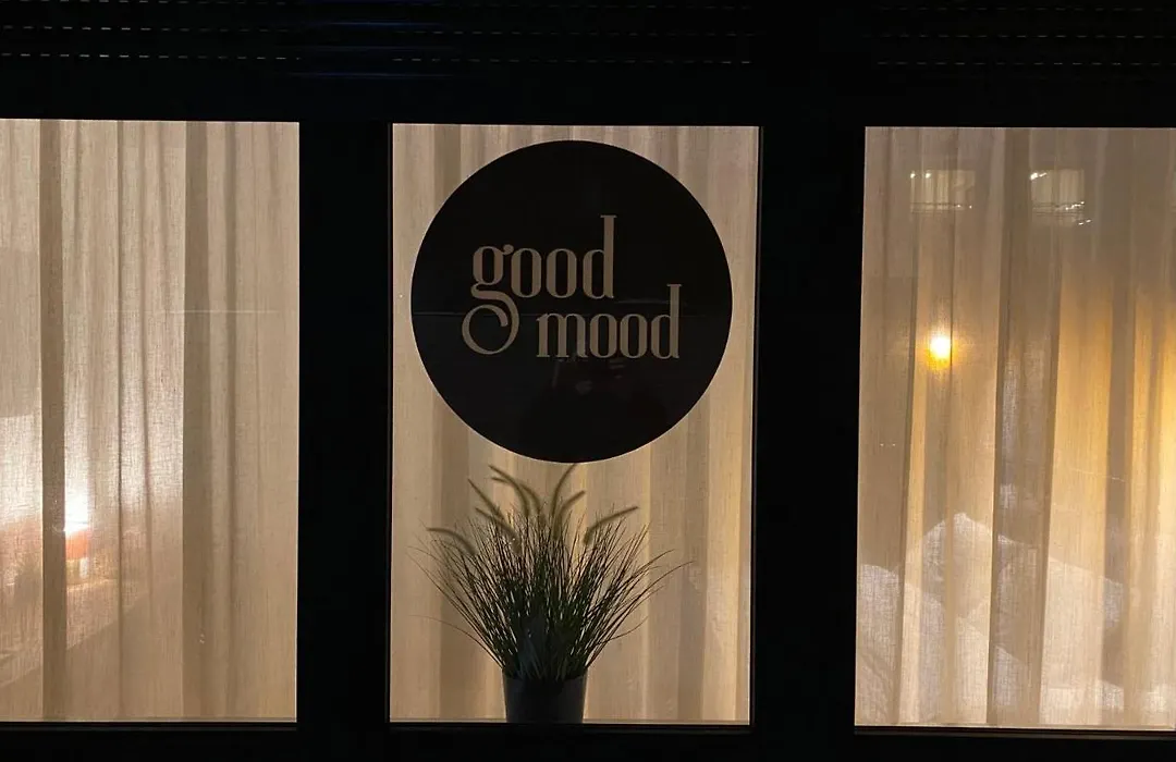 Good Mood - Chambres Et Suite-1